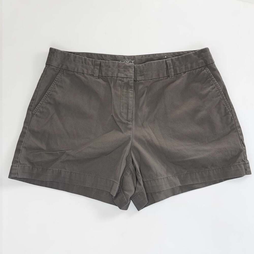 Jones New York Brown Chino Shorts Women's Size 10